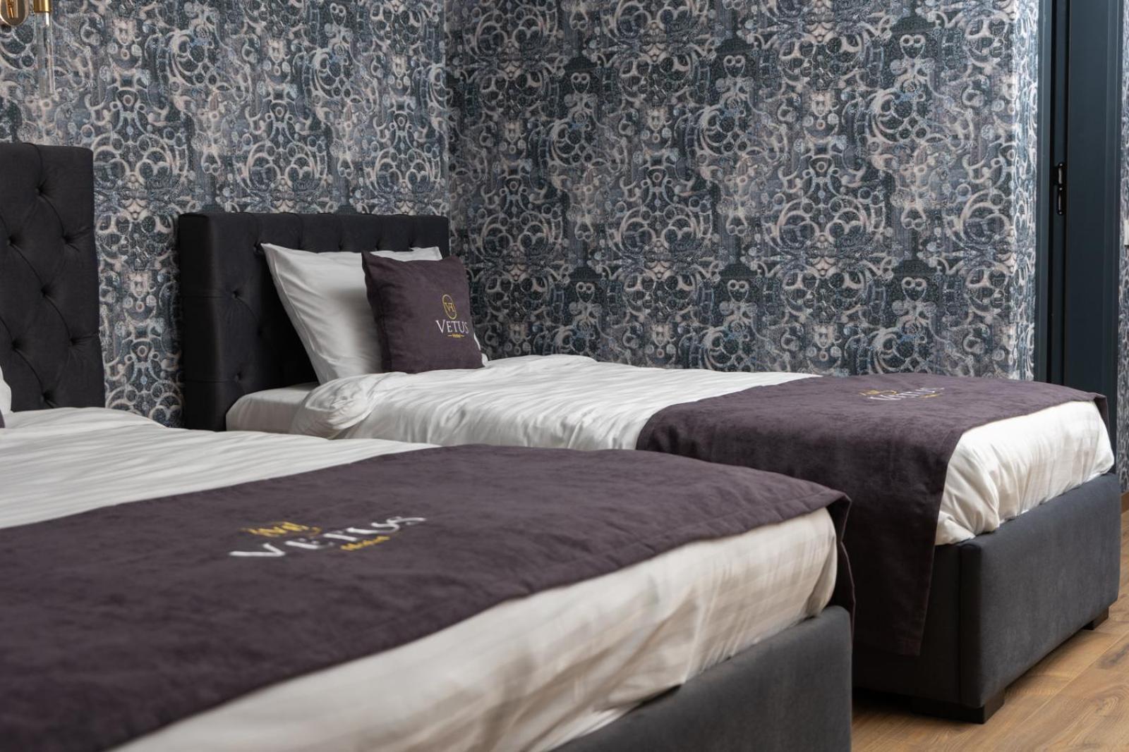 Vetus Hotel Pristina Eksteriør bilde