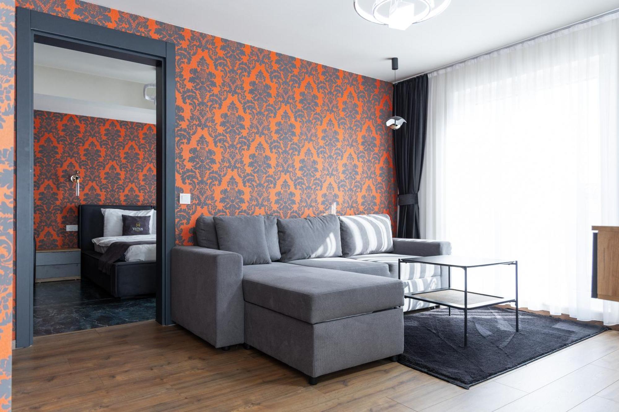Vetus Hotel Pristina Eksteriør bilde